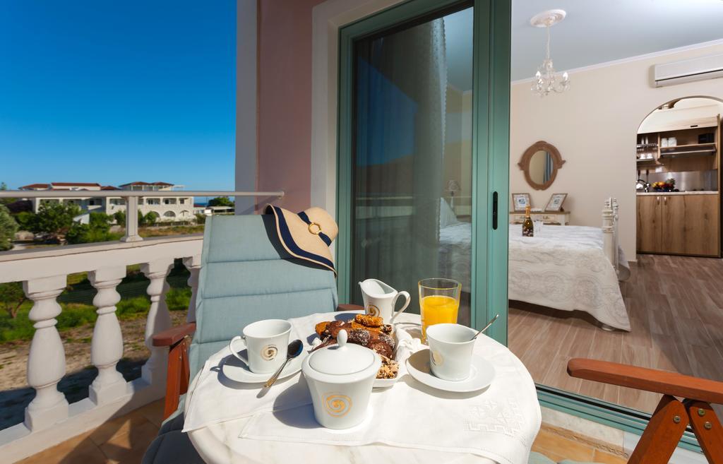 Margarita Resort Kalamákion Екстериор снимка